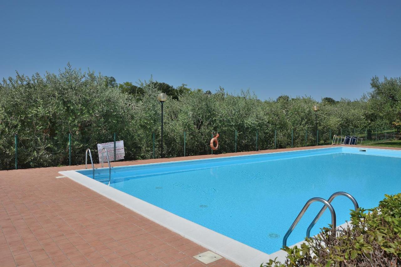 Apartment Joan Miro With Pool Bardolino Exterior photo