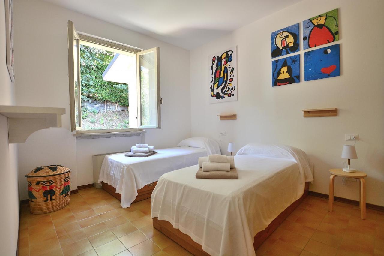 Apartment Joan Miro With Pool Bardolino Exterior photo